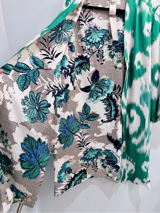 Chico's Sweaters - Chico's Reversible Duster Jacket Tropic Emerald Ikat Floral Satin Size 3 16 NWT